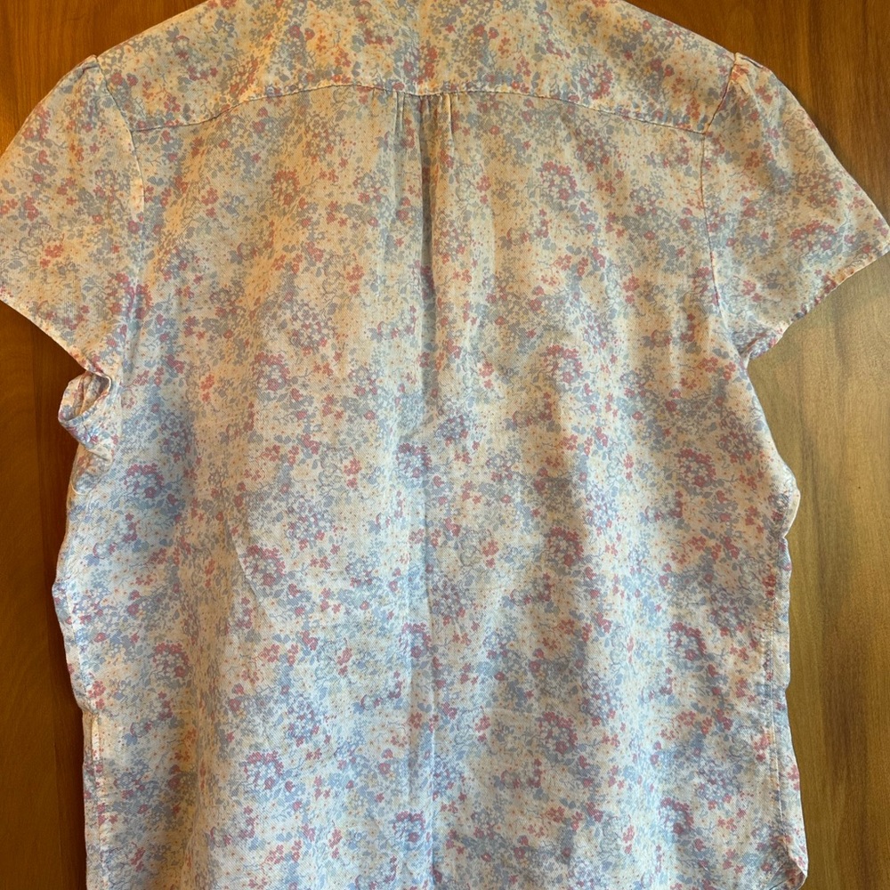 L.L. Bean Pastel Floral Button-Down Short Sleeve Shirt - Light Blue & Pink - Picture 2 of 4